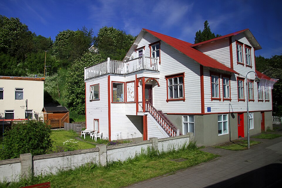 Akureyri — online stores for local businesses