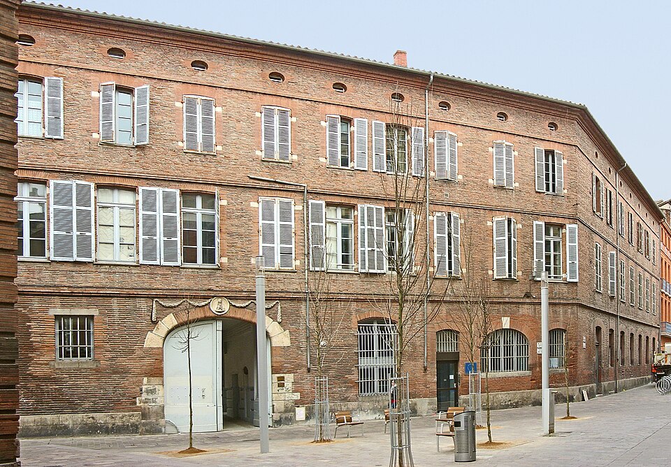 Toulouse — local market for international and multi-region stores