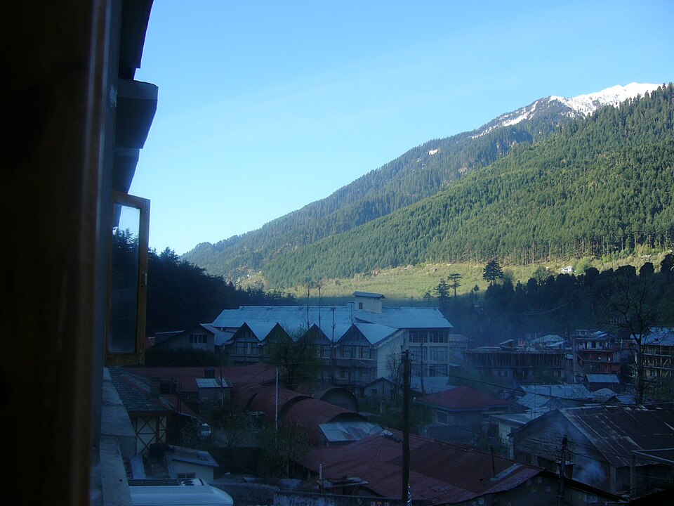 Manali — subscription and membership platforms for local businesses