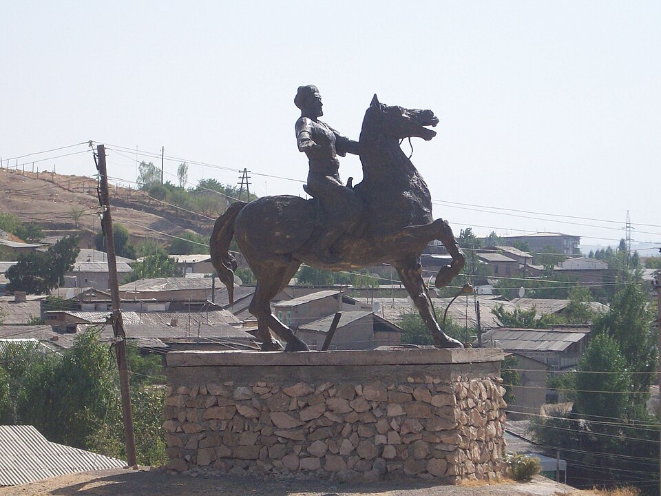Istaravshan — local market for B2B and wholesale portals