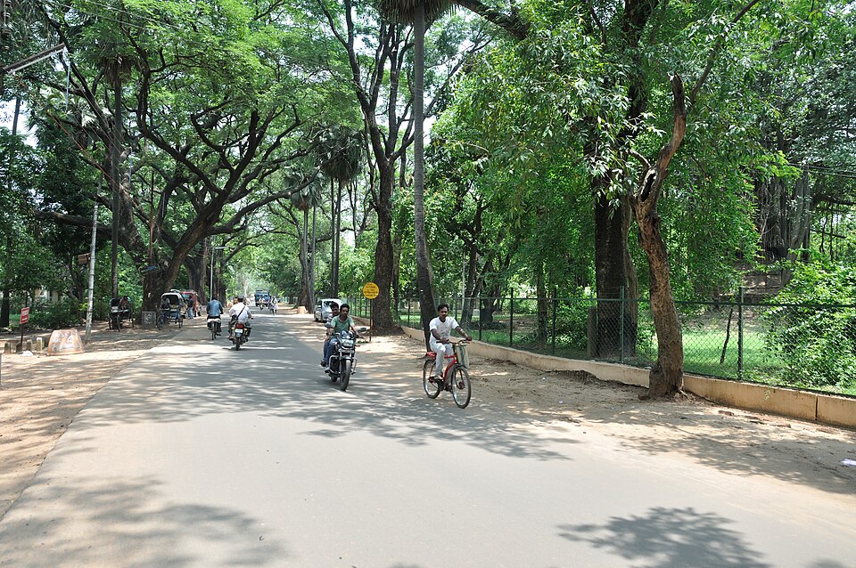 Bolpur (Santiniketan) — subscription and membership platforms for local businesses