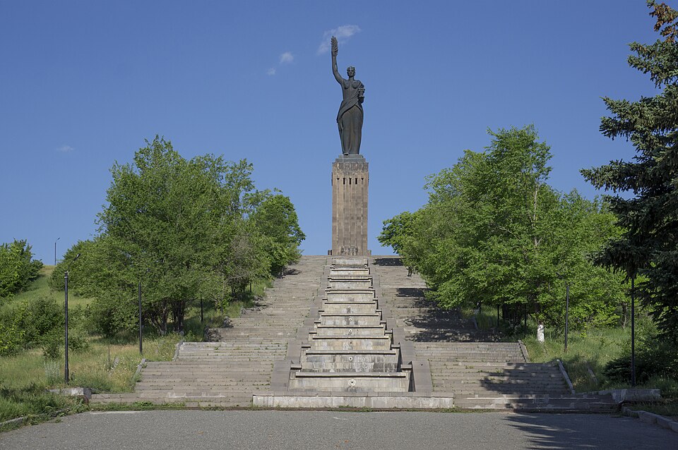 Gyumri — local market for manufacturer and distributor portals