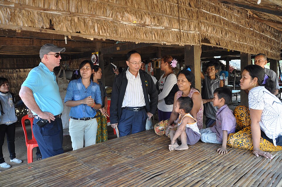 Kampong Cham — manufacturer and distributor portals for local businesses