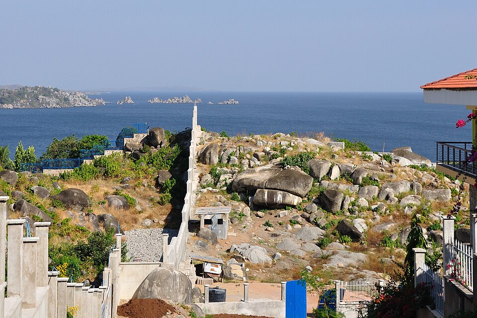 Mwanza — local market for international and multi-region stores