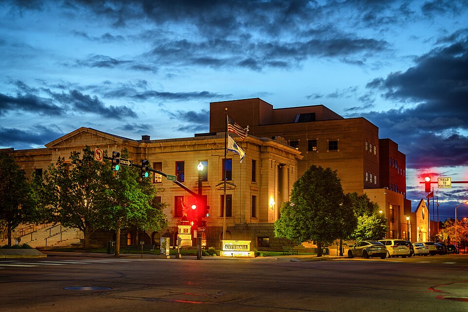 Colorado Springs — B2B and wholesale portals for local businesses
