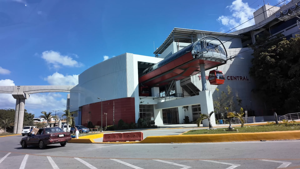 Santiago de los Caballeros — local market for service booking platforms