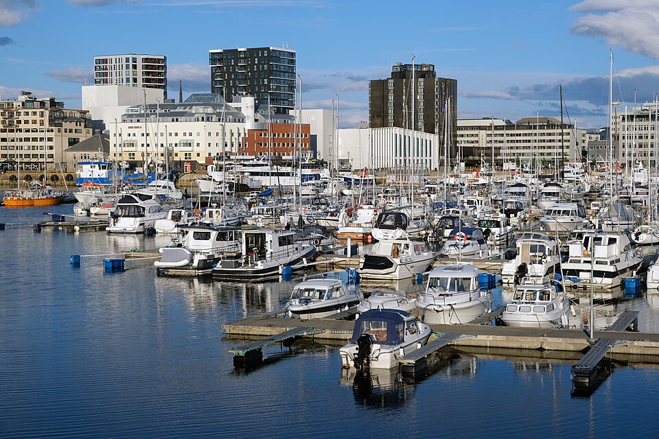 Bodø — local market for manufacturer and distributor portals