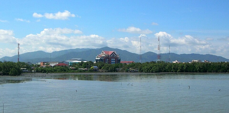 Chonburi — local market for online stores