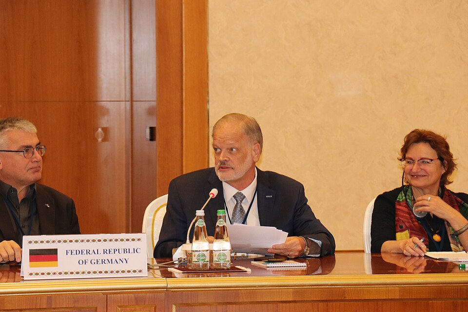 Ashgabat — local market for international and multi-region stores