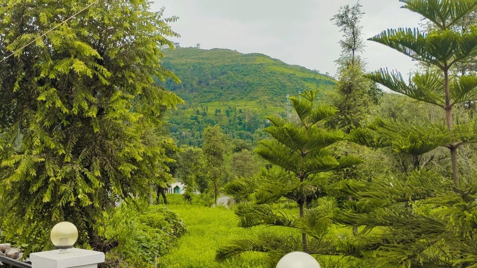 Poonch — local market for manufacturer and distributor portals