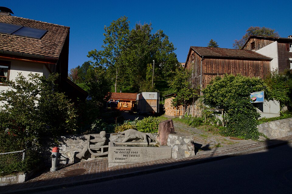 Triesen — local market for international and multi-region stores
