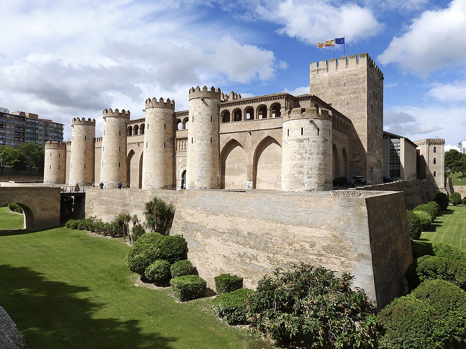 Zaragoza — manufacturer and distributor portals for local businesses