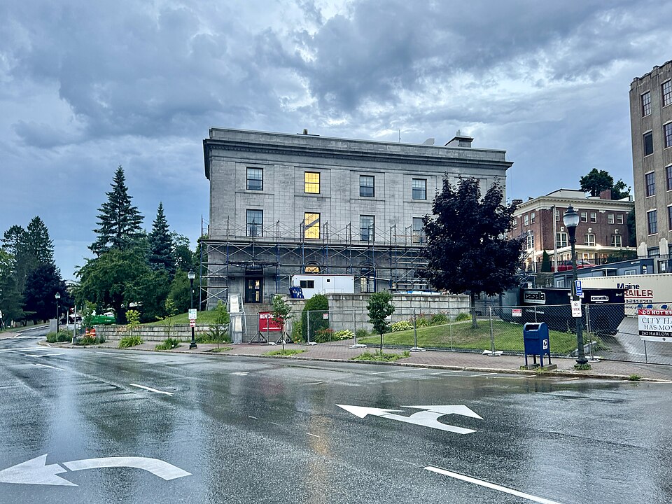 Bangor — online stores for local businesses