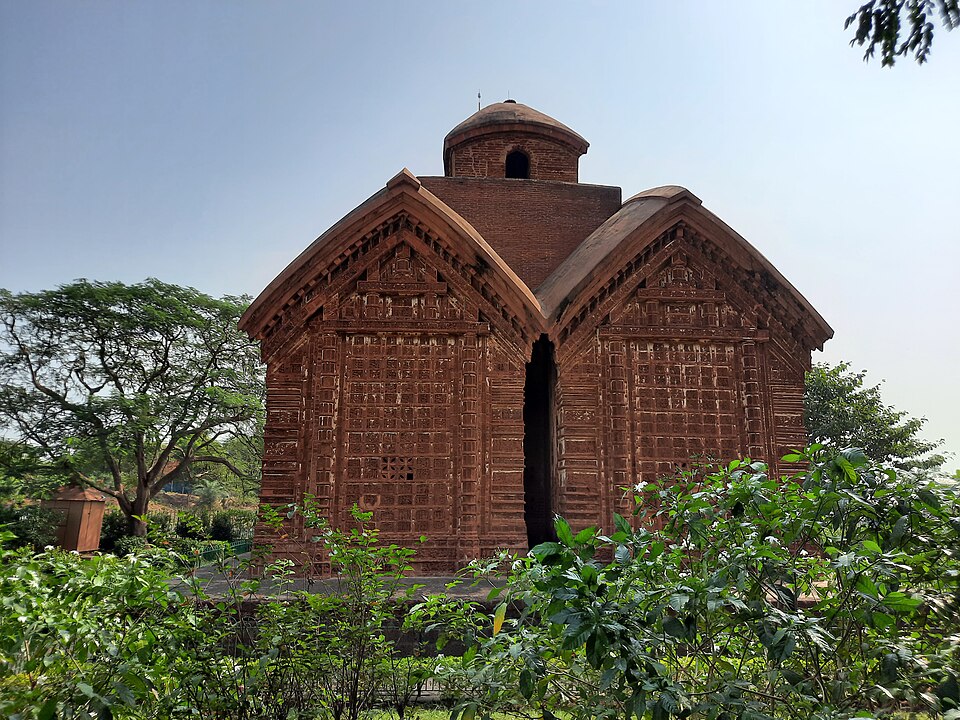 Bishnupur — local market for international and multi-region stores
