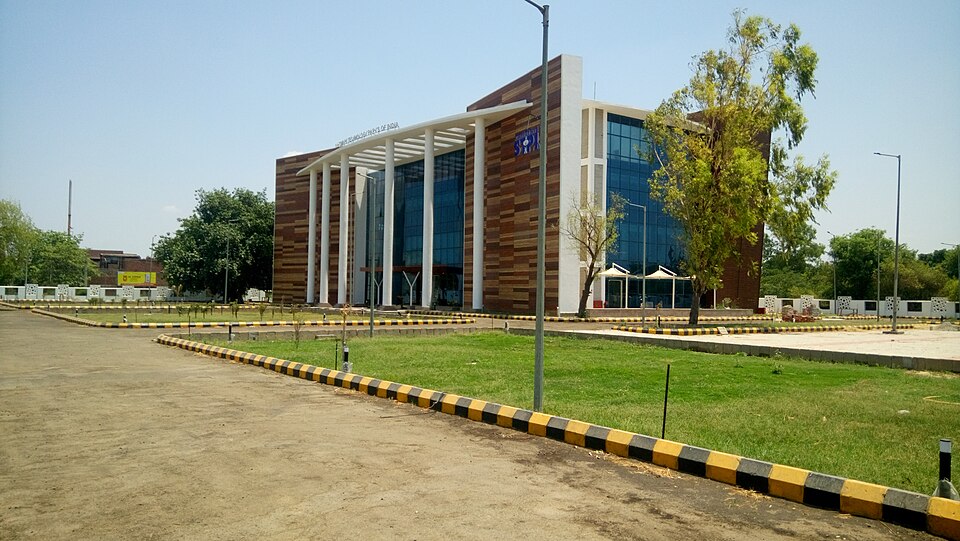 Amritsar — multi-vendor marketplaces for local businesses