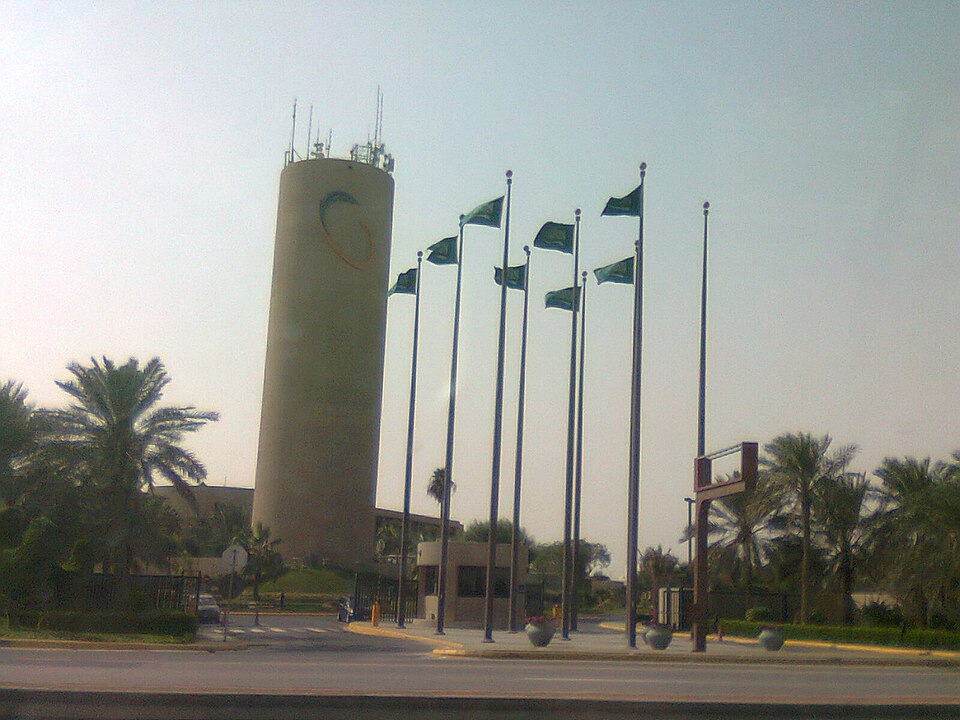 Al Khobar — local market for mobile commerce apps