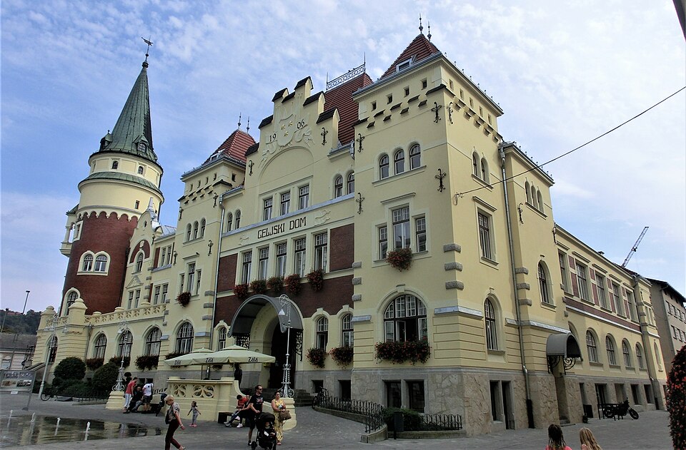 Celje — local market for online stores
