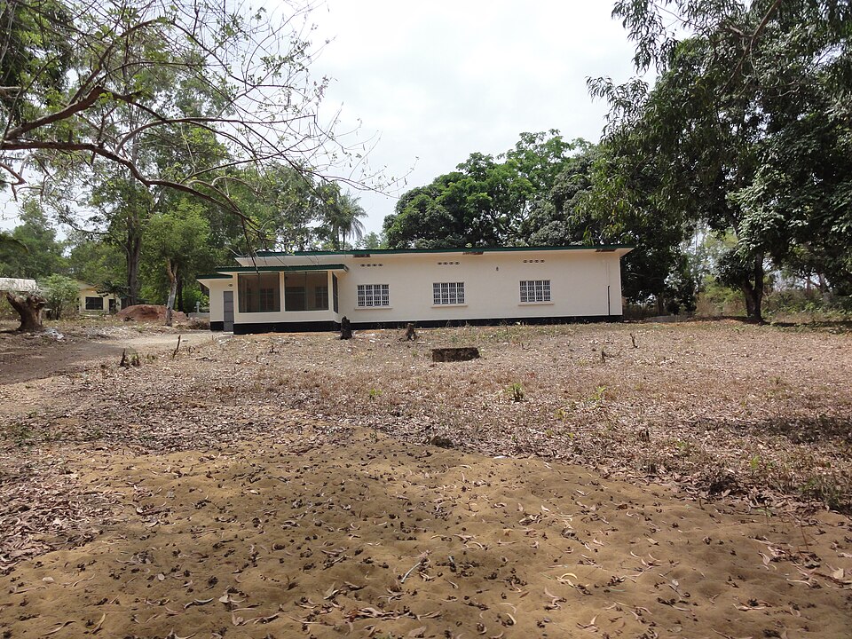 Sierra Leone — manufacturer and distributor portals for local businesses