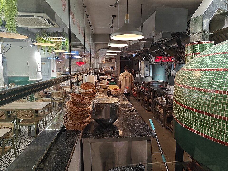 Lajpat Nagar — B2B and wholesale portals for local businesses