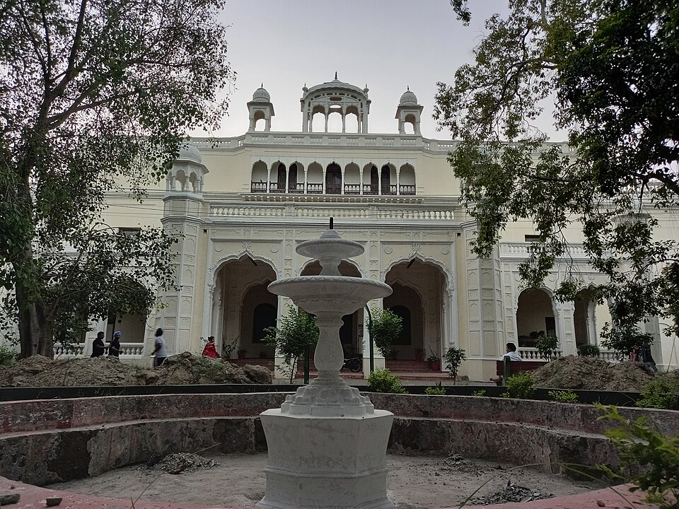 Sangrur — local market for online stores