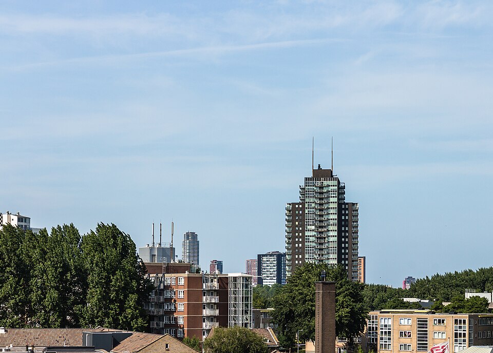 Rotterdam — local market for mobile commerce apps