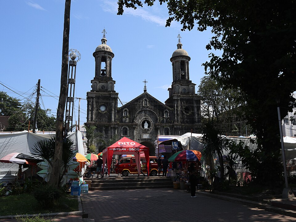 Bacolod — multi-vendor marketplaces for local businesses