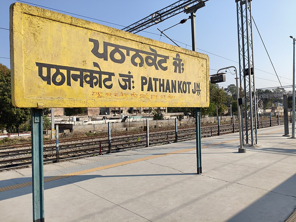 Pathankot — local market for service booking platforms