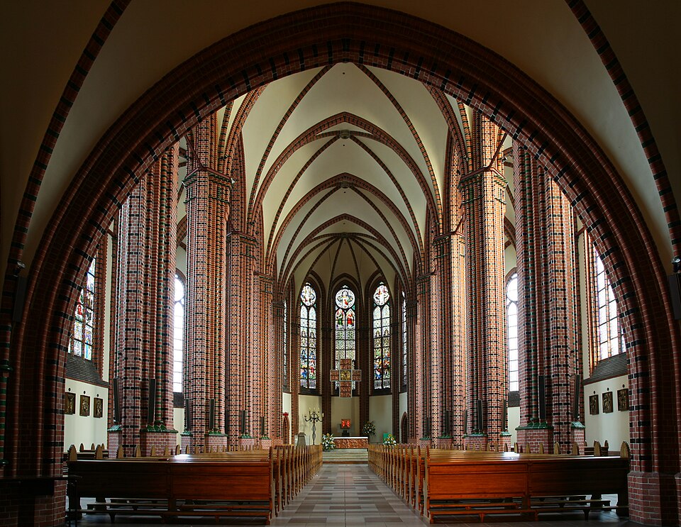 Katowice — local market for manufacturer and distributor portals