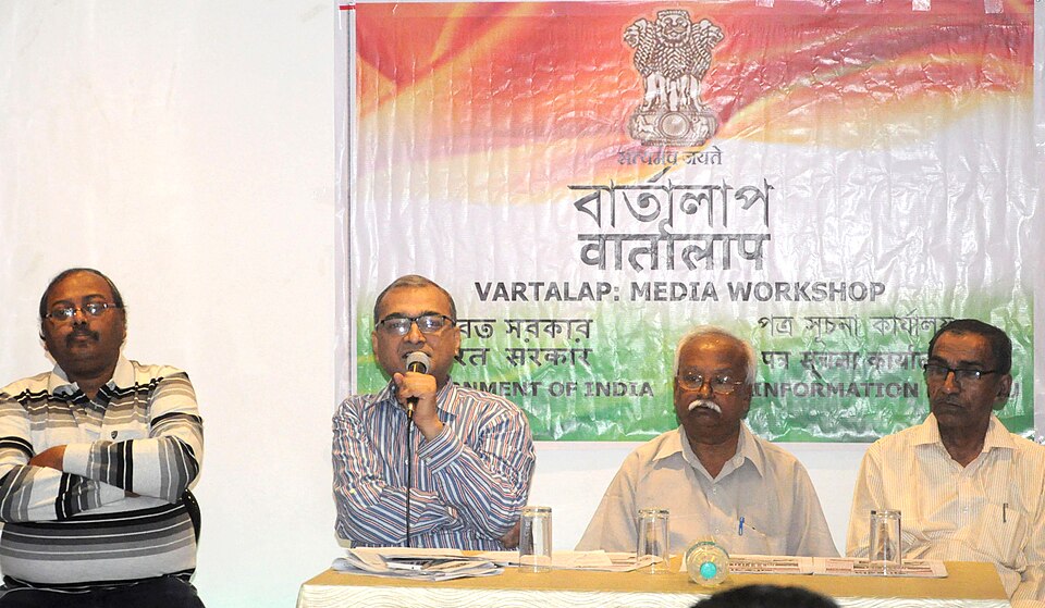 Baharampur — local market for service booking platforms