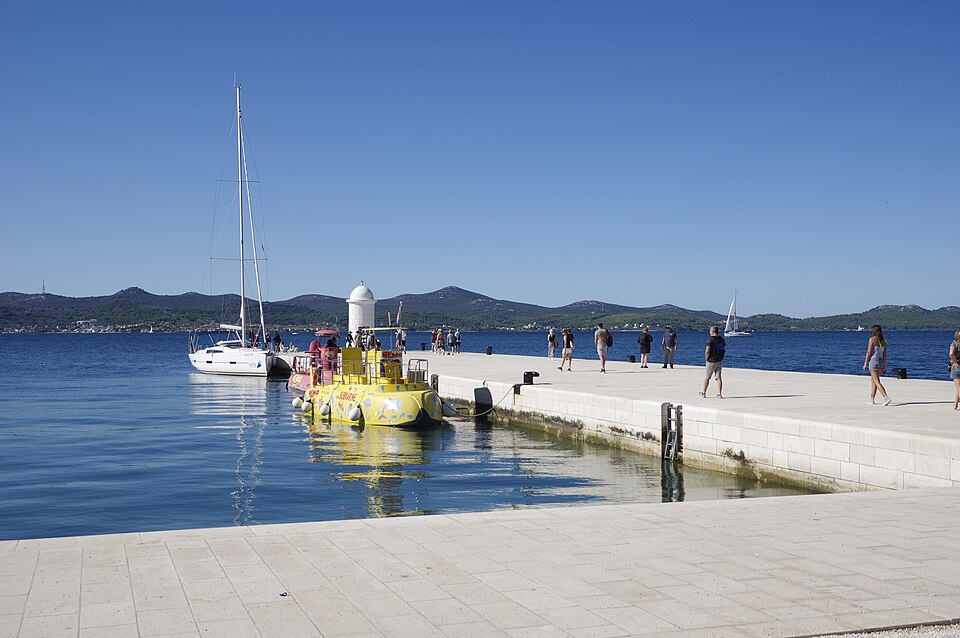 Zadar — local market for international and multi-region stores