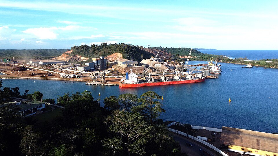 San-Pédro — international and multi-region stores for local businesses
