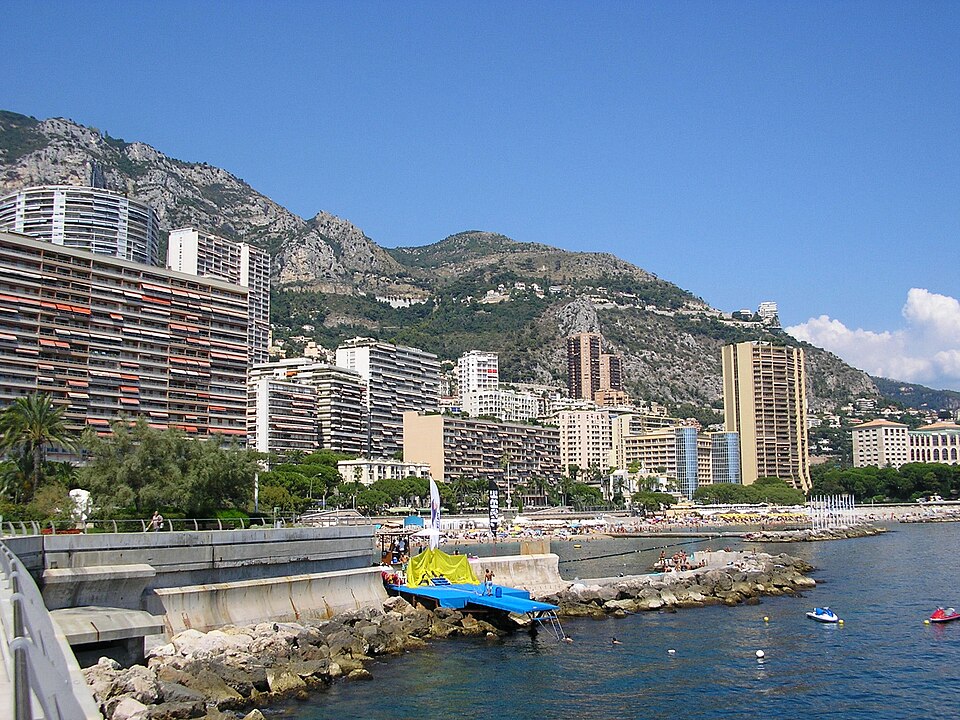 Monaco-Ville — subscription and membership platforms for local businesses