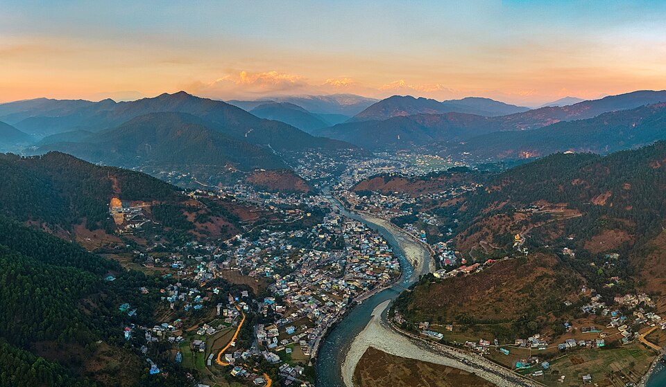 Bageshwar — local market for online stores