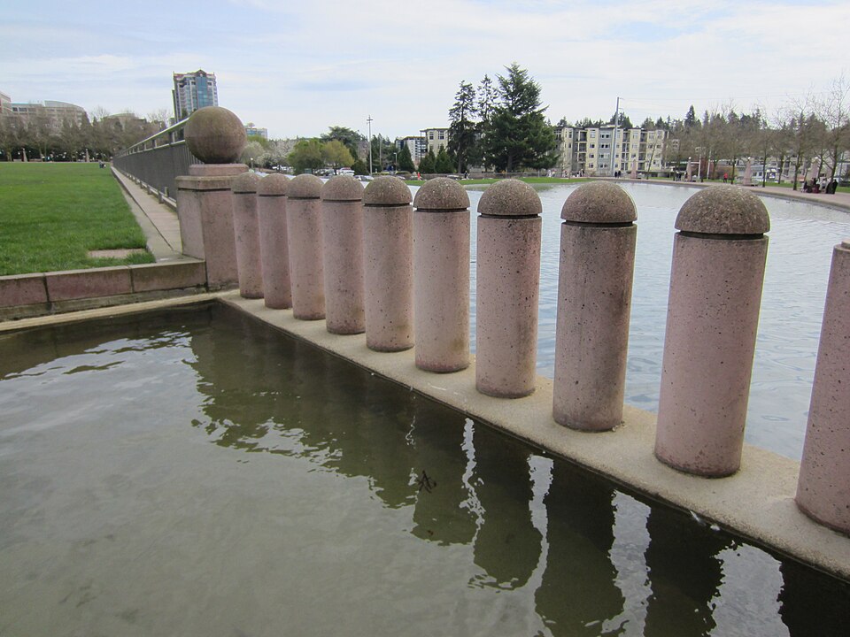 Bellevue — multi-vendor marketplaces for local businesses