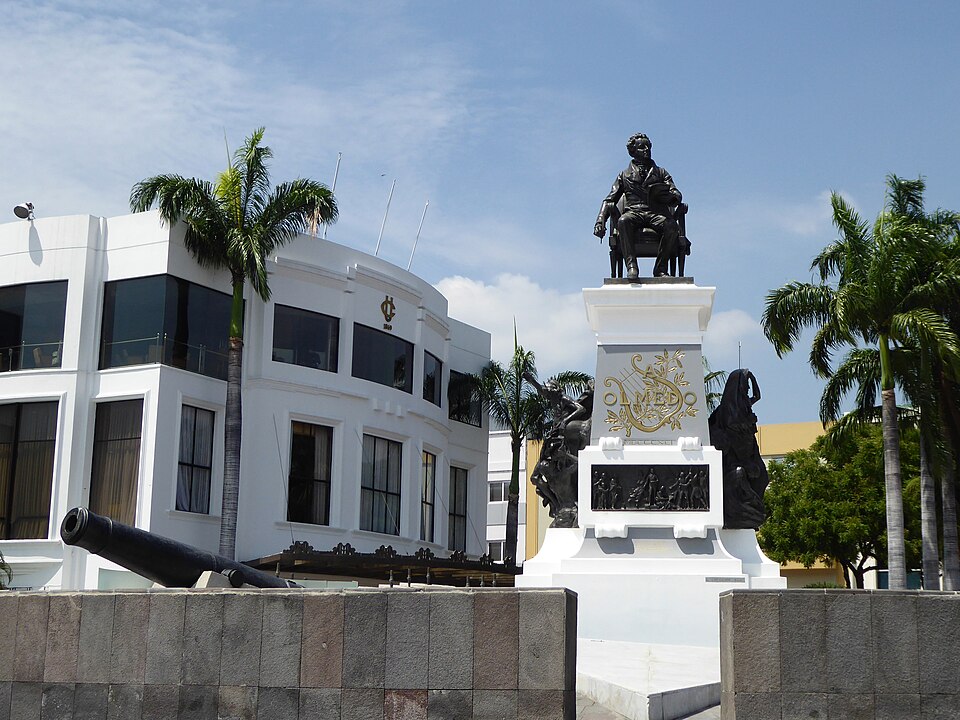 Guayaquil — local market for multi-vendor marketplaces