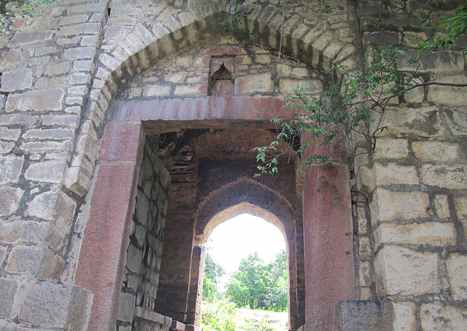 Medak — local market for multi-vendor marketplaces