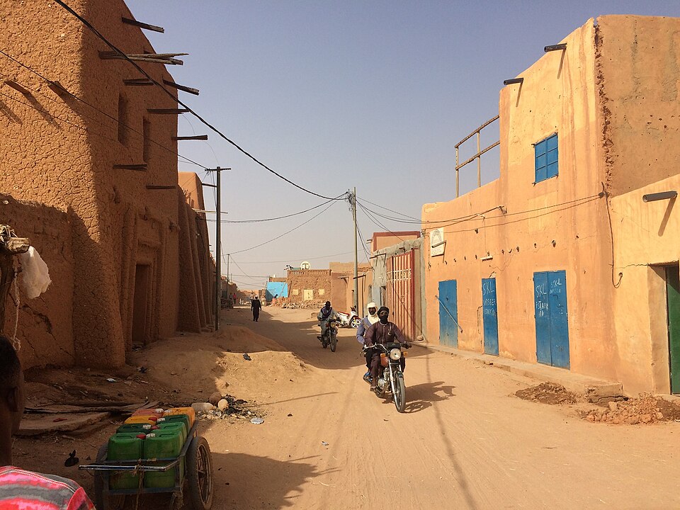 Agadez — local market for subscription and membership platforms