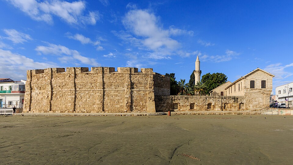 Larnaca — local market for manufacturer and distributor portals