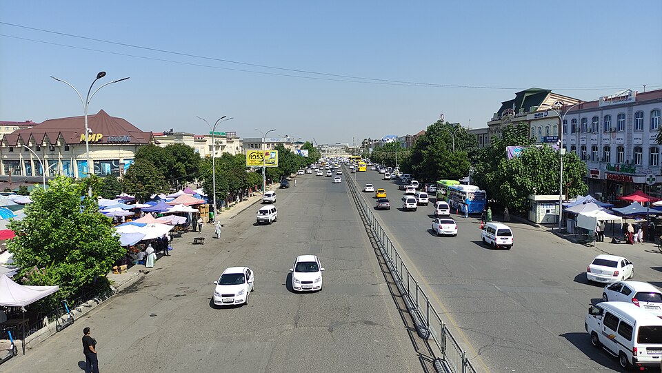 Andijan — local market for service booking platforms