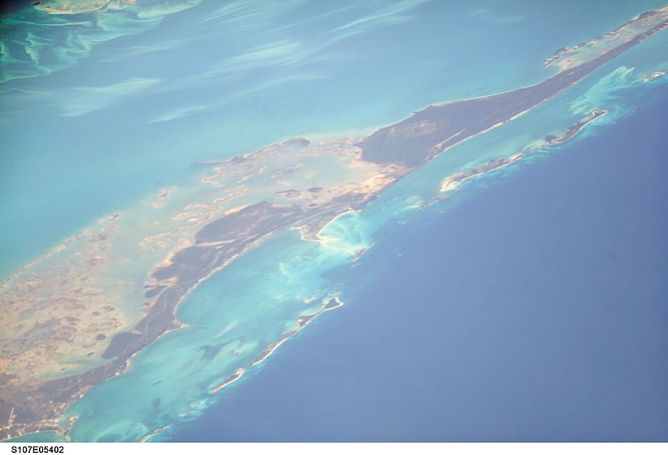 The Bahamas — manufacturer and distributor portals for local businesses