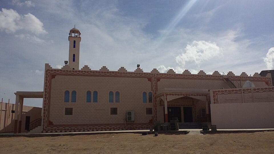 Yanbu — manufacturer and distributor portals for local businesses