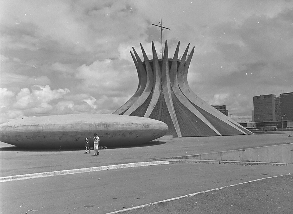 Brasília — local market for subscription and membership platforms