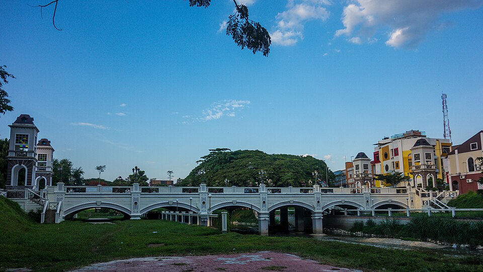 Ipoh — online stores for local businesses