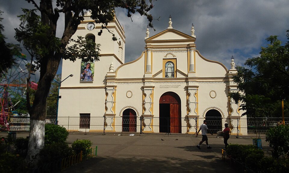Masaya — local market for online stores