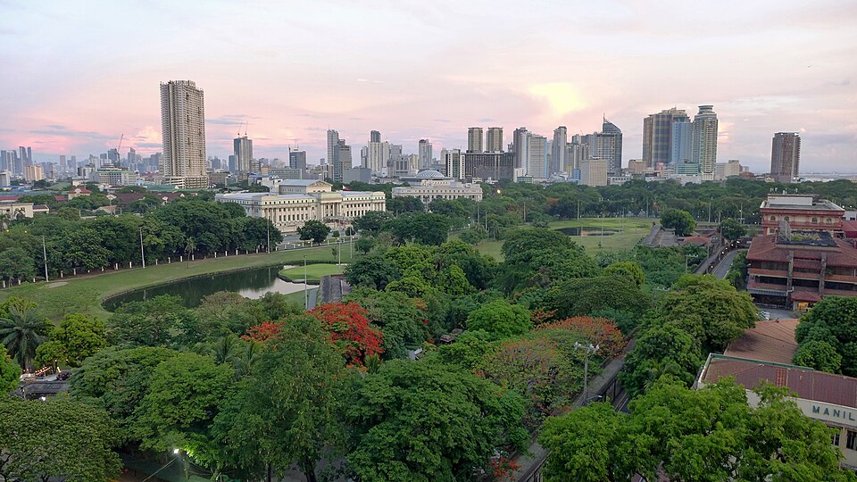 Manila — local market for online stores
