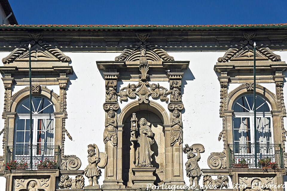 Guimarães — service booking platforms for local businesses