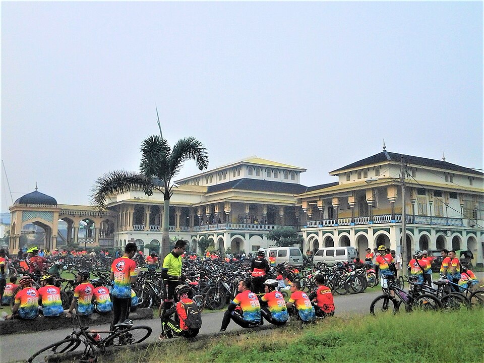 Medan — local market for multi-vendor marketplaces