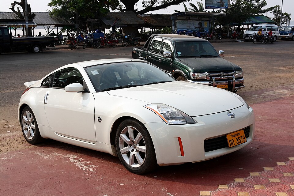 Savannakhet — local market for service booking platforms