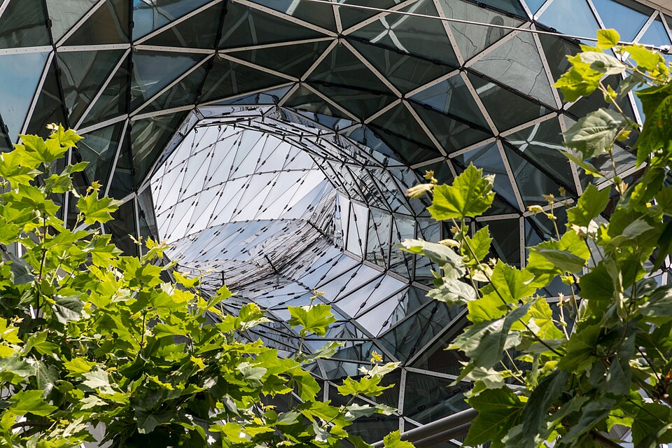 Frankfurt am Main — manufacturer and distributor portals for local businesses