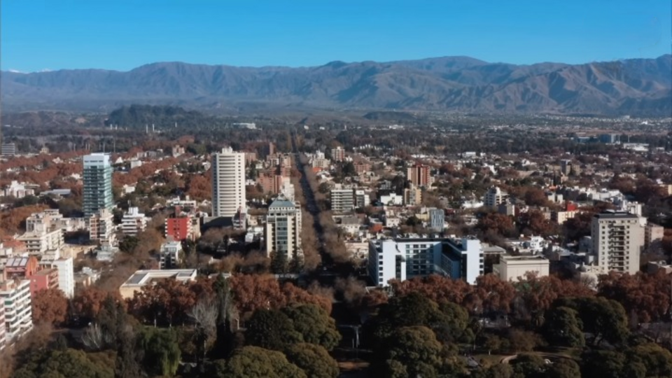 Mendoza — local market for online stores
